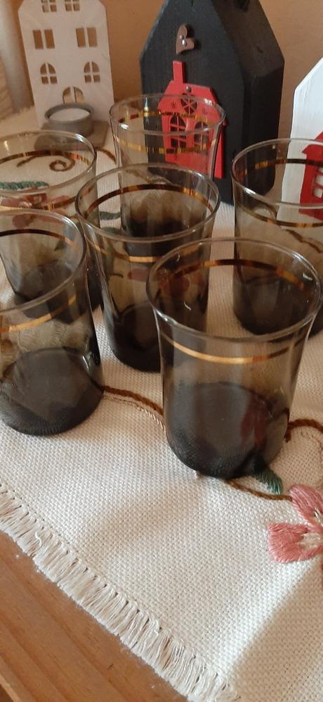 Sklenená dóza bohemia, 