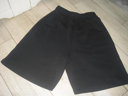 Krátke nohavice, bershka,xs