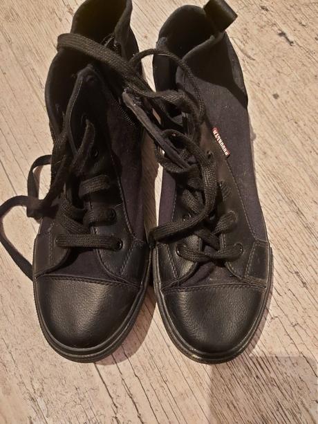 Tenisky, reserved,39