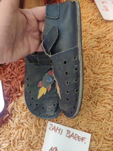 Barefoot capacky, 29