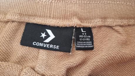 Tepláky, converse,152