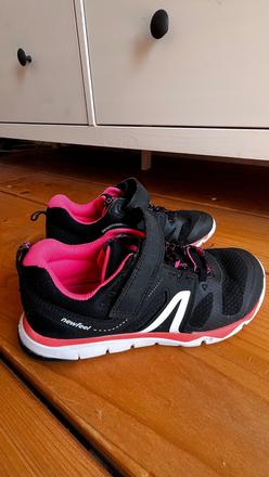 Botasky newfeel aj na telesnú, decathlon,35