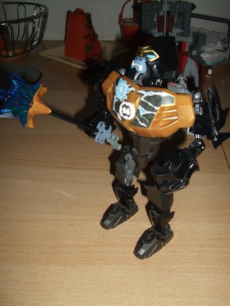 Lego chima chi gorzan,