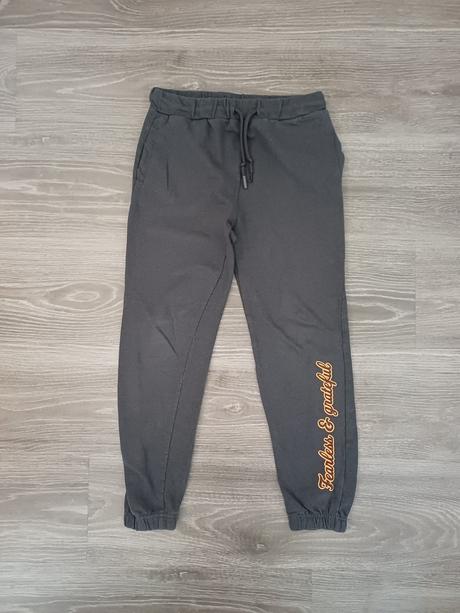 Tepláky, sinsay,140