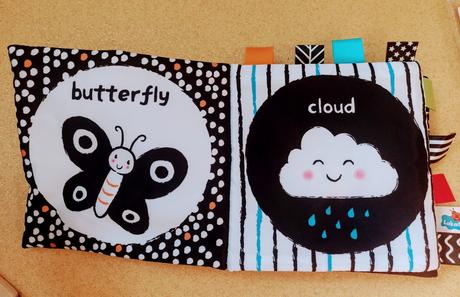 Kontrastná látková kniha, 