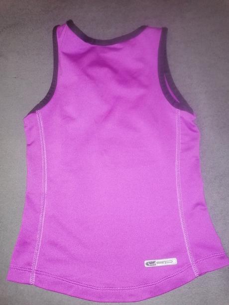 Športové tričká, 110