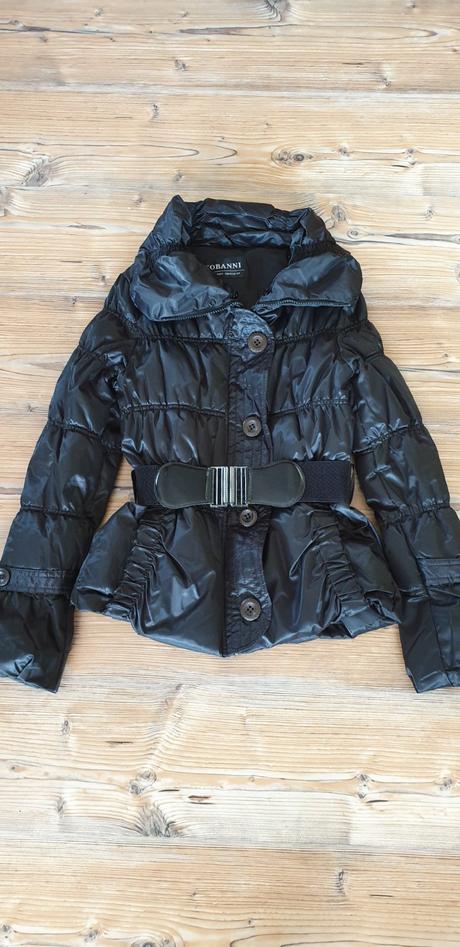 Čierna zimná bunda, s