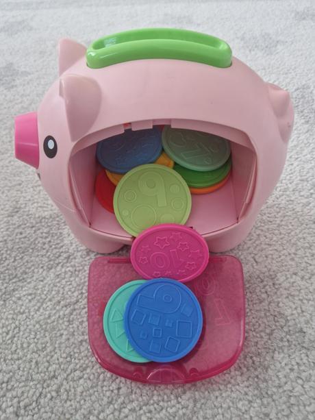 Prasiatko - pokladnička, 