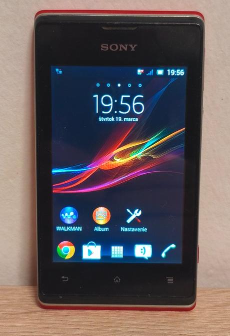 Predám sony xperia e, sony