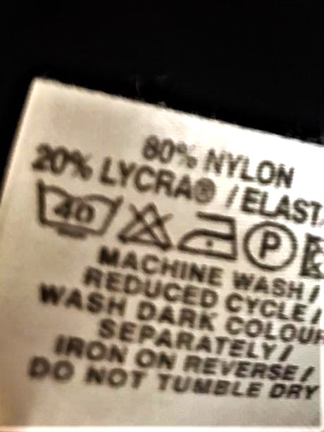 Kvalitné rozšírené tepláky, 34