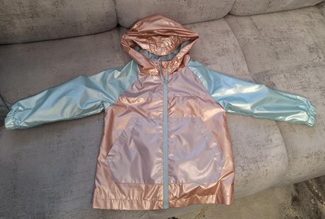 Vetrovka, reserved,104