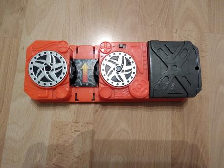 Zrýchľovač na autodráhu, 