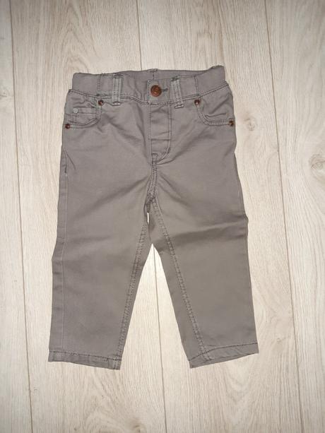 Rifle/nohavice/teplaky, 86