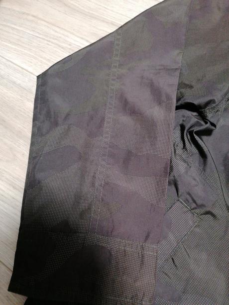 Šuštiaková bunda, 146