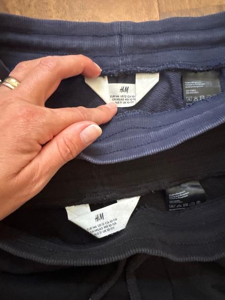 2x kratase hm, h&m,146