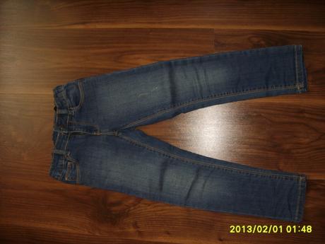 Dievčenské rifle, reserved,116