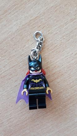 Lego minifigúrka batmanka,