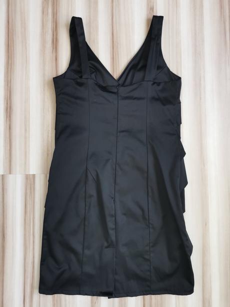 Koktejlové minišaty, m