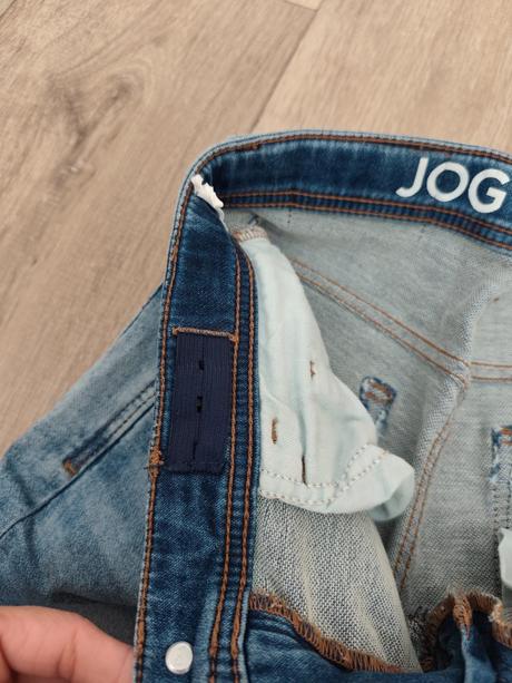 C&a kratasy, c&a,152