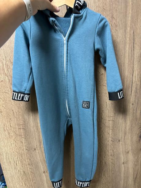 Overal little people, little people,86