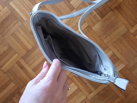 Crossbody kabelka,