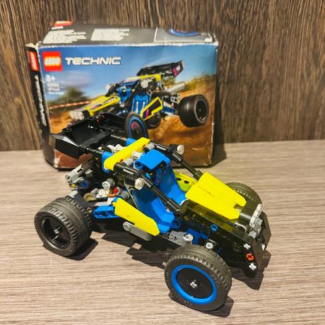 Lego technic 42164 terénna pretekárska bugina, 