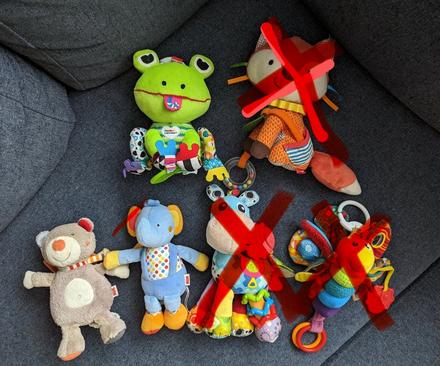 Lamaze, playgro a nuk interaktívne hračky, 