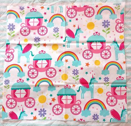 Zbytok látky - jednorožec, 110x50 cm,