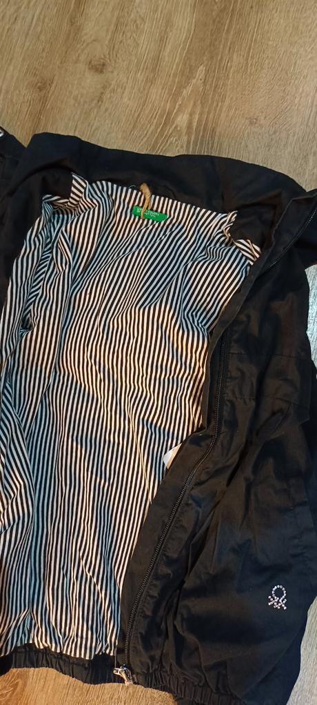 Prechodná bunda, zn.benetton,veľ.7-8rokov,130, benetton,128
