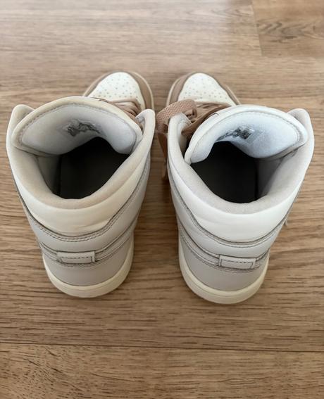 Nike air jordan 1 mid, air jordan,40