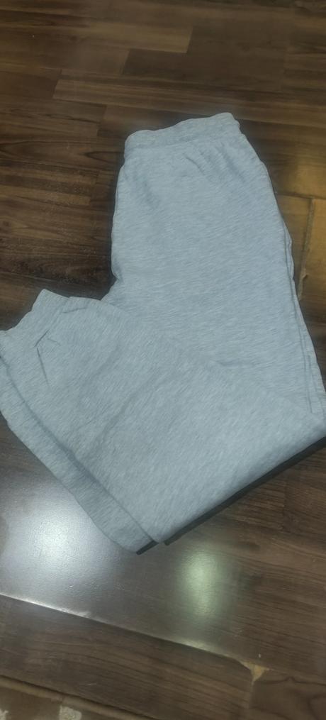 Teplaky trochu za teplene, 164