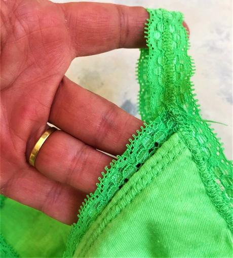 Jemné tielko s krajkou, fishbone,34