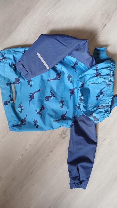 Prechodná bunda, 98