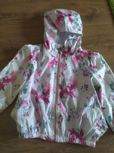 Sustiakova bunda, 98