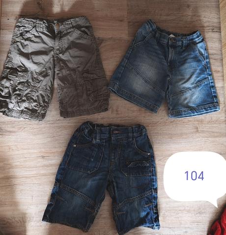 Šortky, 104