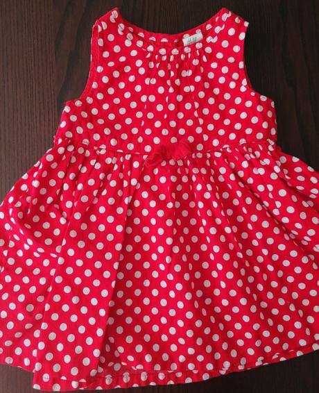 Červené bodkované saty, h&m,74