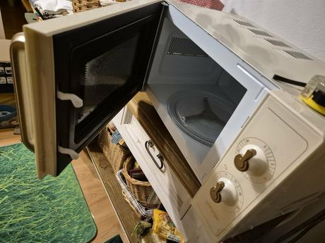 Mikrovlnka gorenje uplne nova, gorenje