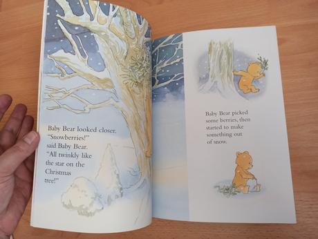 Baby bear's christmas kiss / is it christmas,