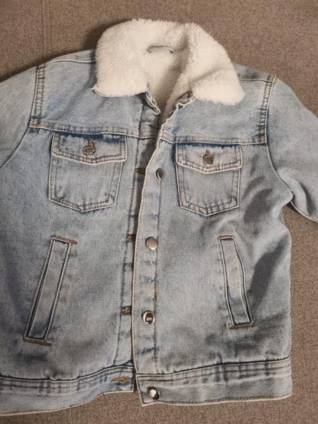 Bunda pre dievčatko, 134