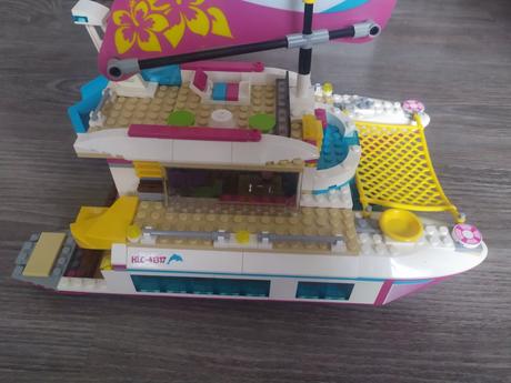 Lego friends katamaran,