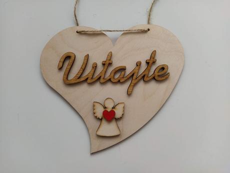 Drevené srdiečko na zavesenie / vitajte, 