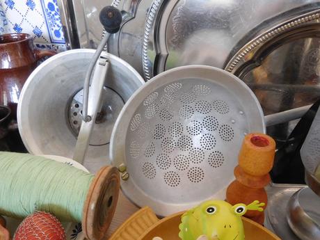 Smalt, keramika, prútené,mlynčeky,,