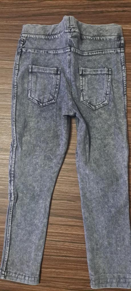 Legíny, primark,104