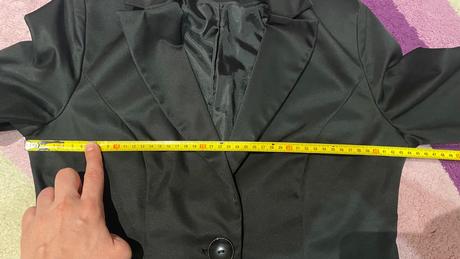 Cierne satenove sako 38, 38