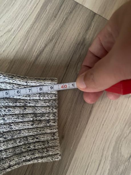 Sveter, palomino,116