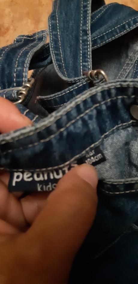 Ryflove saty na traky, peanuts,104