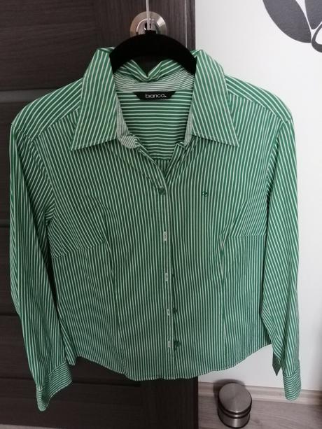 Bluzkova košeľa, 42