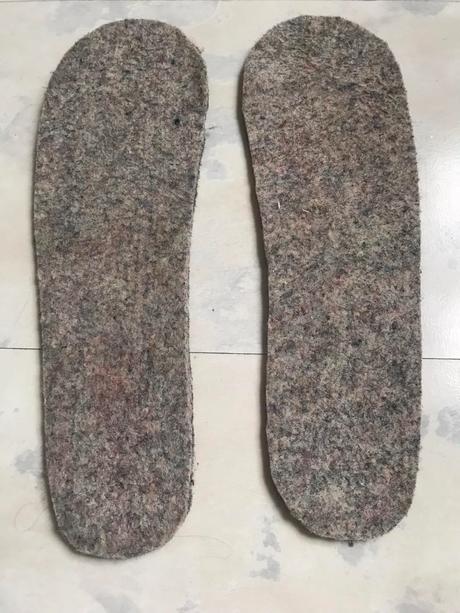Teplé filcové vložky do top. 2 páry, 42