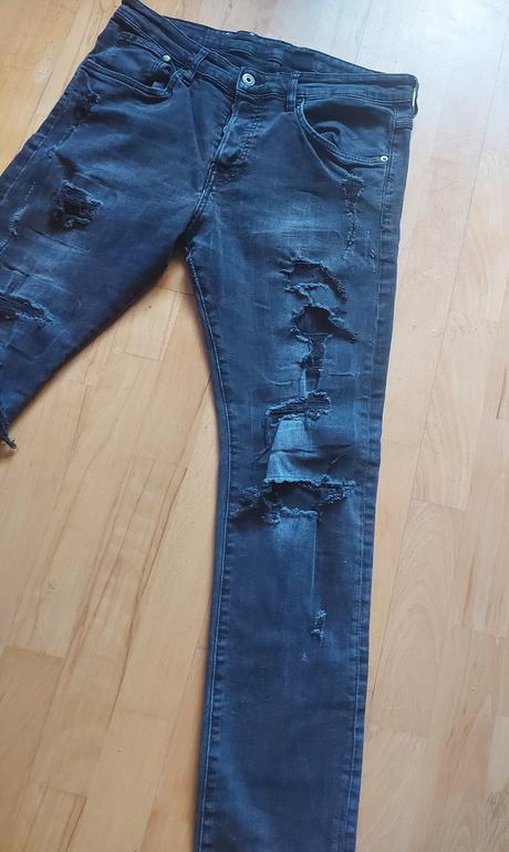Perfektne trhane kvalitne skinny z rakuska, h&m,m