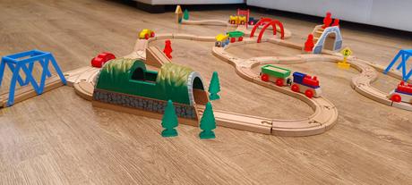 Drevená vláčiková zostava 76 ks, zn.carousel, 